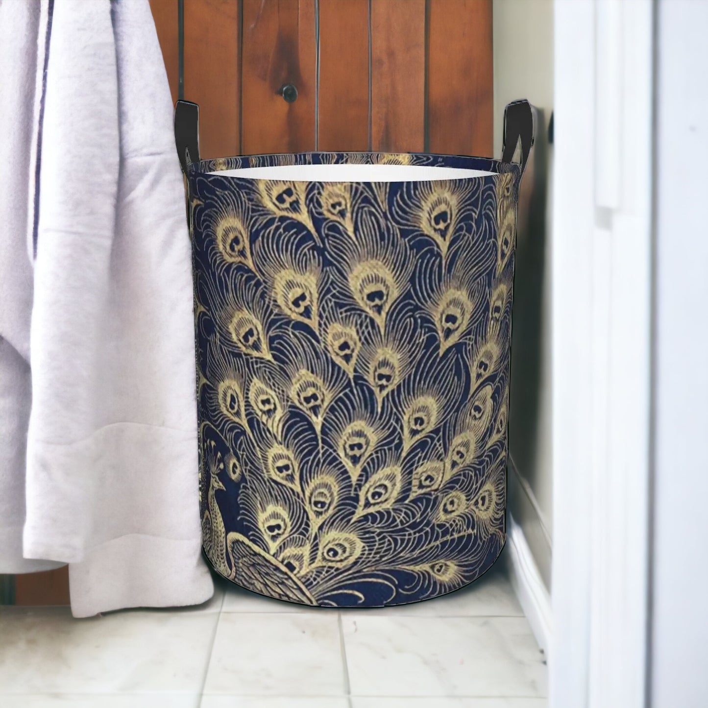 Faltbarer Wäschekorb mit Pfauen-Design: Stylische und praktische Aufbewahrung fürs Kinderzimmer!