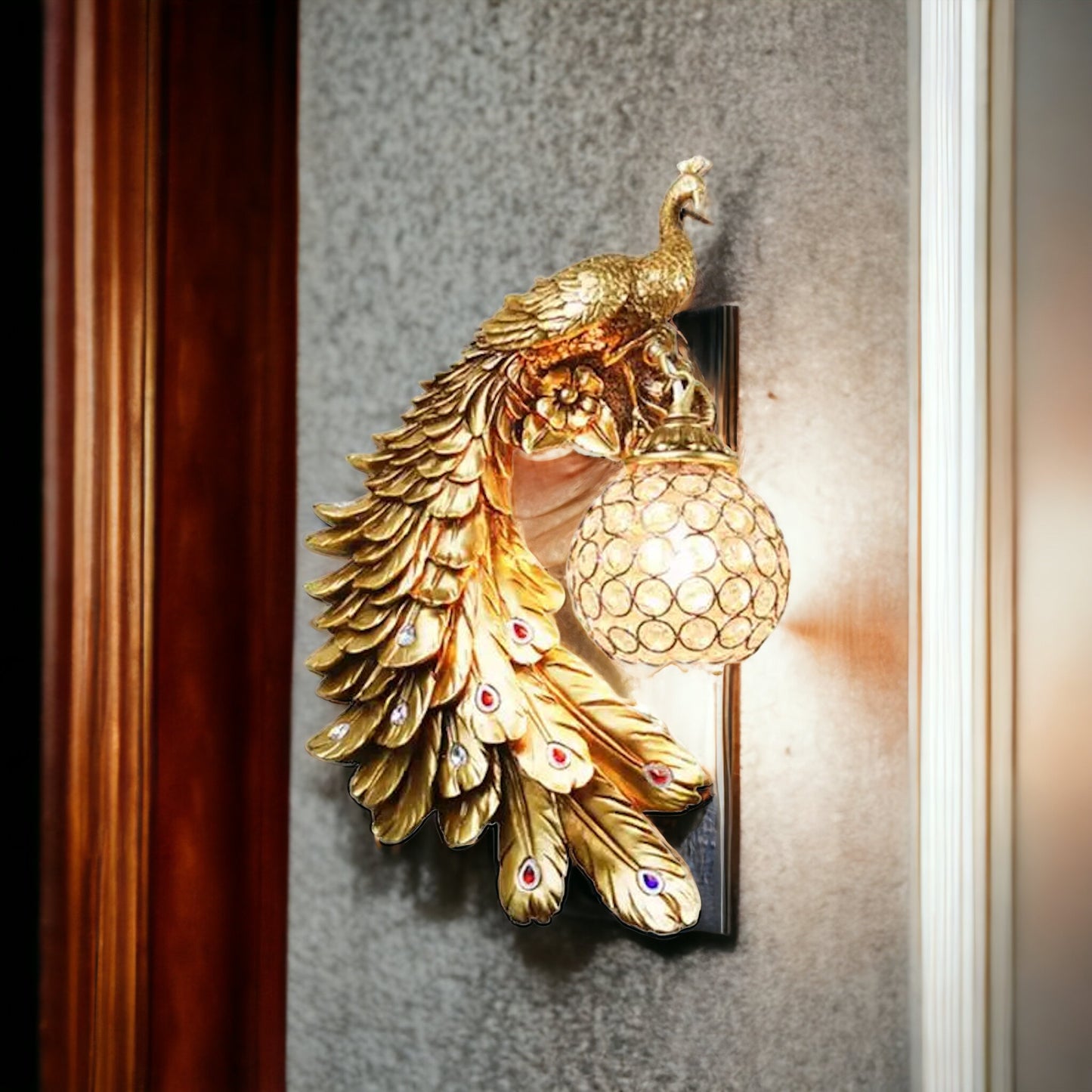 Retro-Pfau-Wandleuchte: Doppelte Farbpracht - Stilvolles Flair für Dein Zuhause