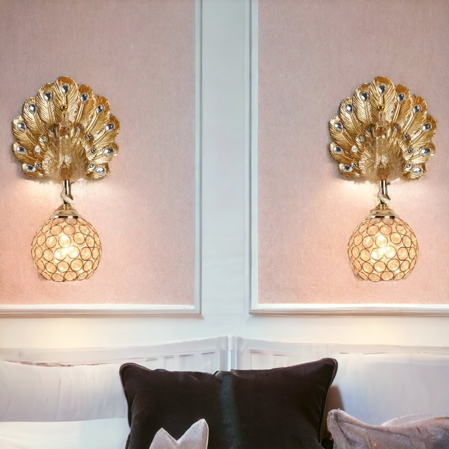 Kreativität trifft auf Pfauen-Design – Edle Wandlampe für den besonderen Flair