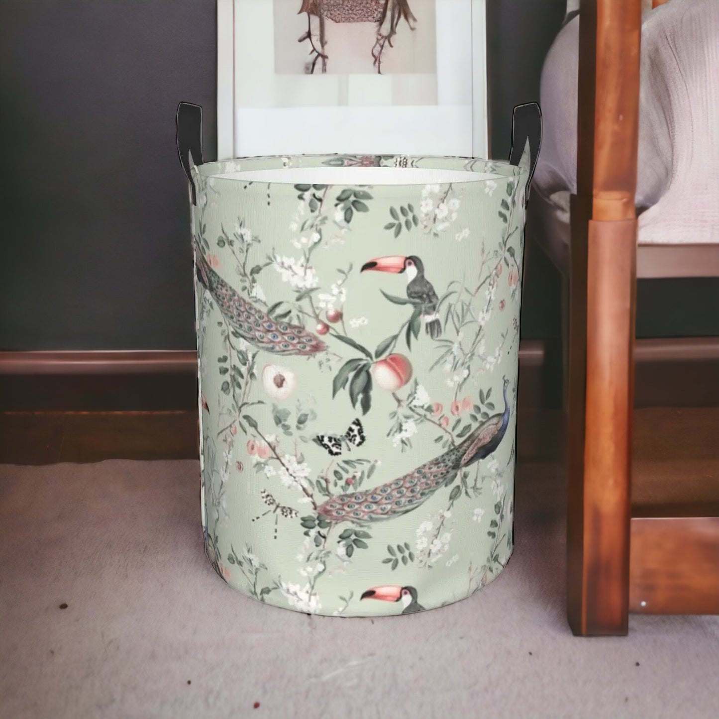 Faltbarer Wäschekorb mit Pfauen-Design: Stylische und praktische Aufbewahrung fürs Kinderzimmer!