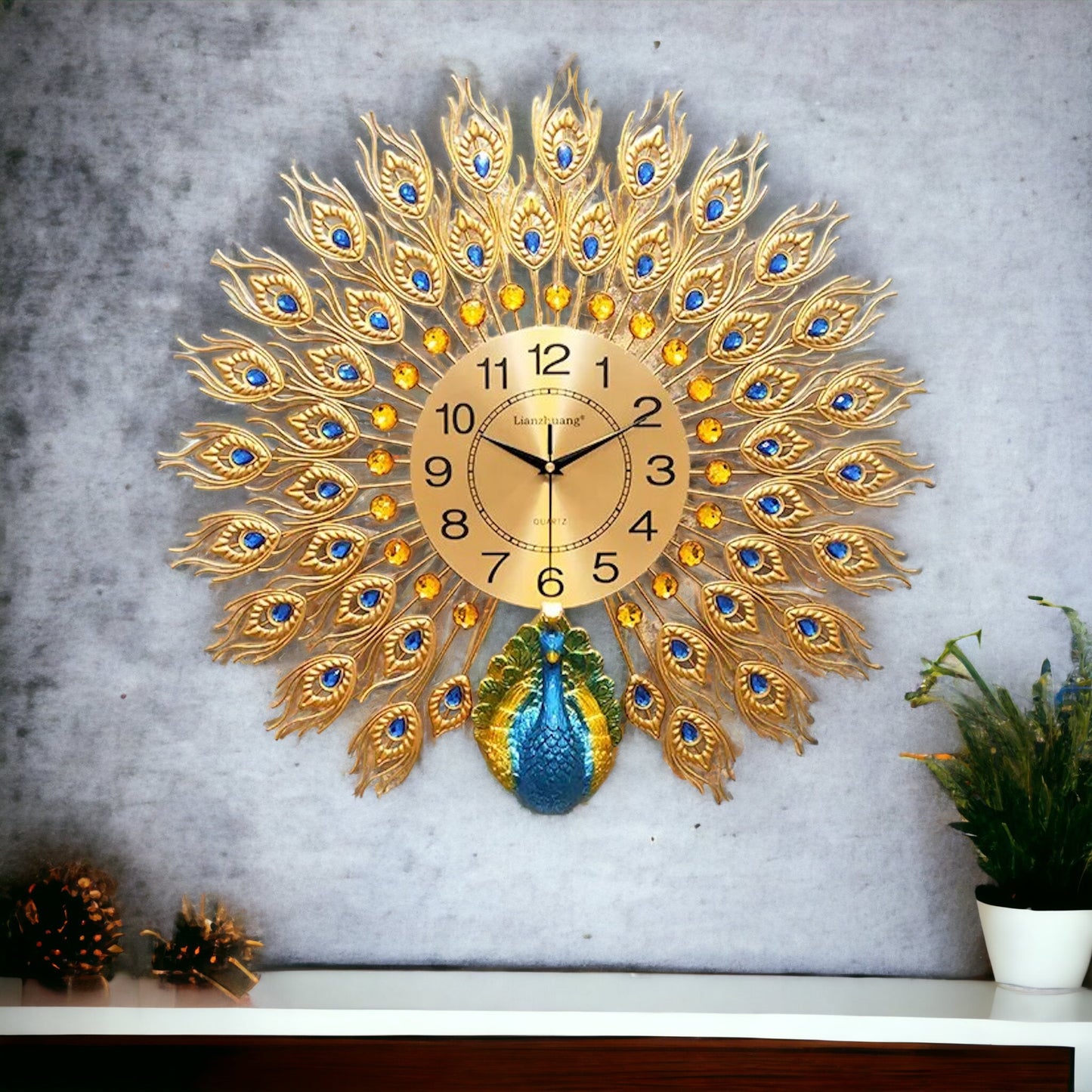 Kreative Pfauen-Wanduhr: Ein stilvolles Kunstwerk für dein Zuhause!