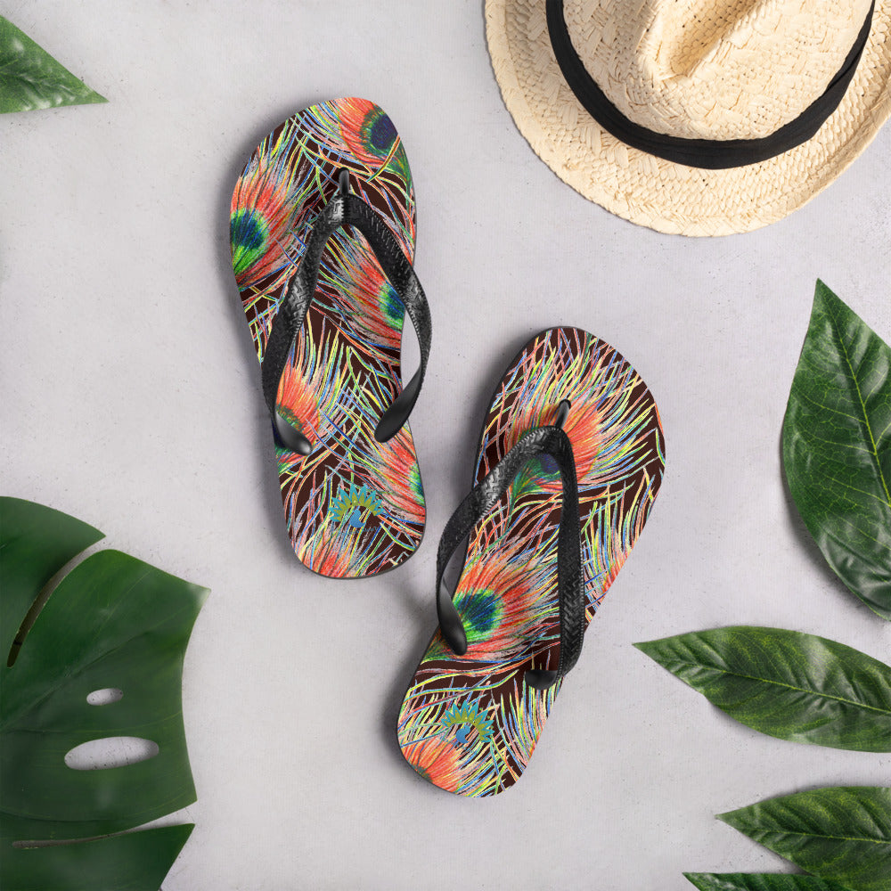 Sommerliche Flip-Flops mit Pfauenfeder-Design