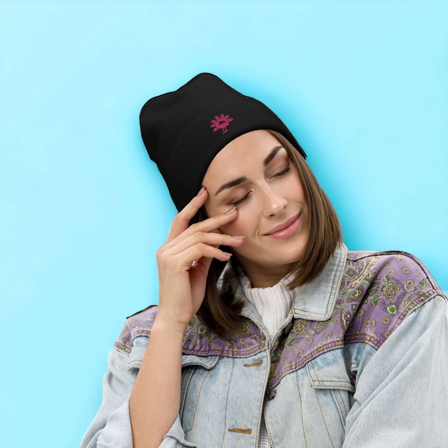 Bestickter Beanie: Wärme trifft auf Stil